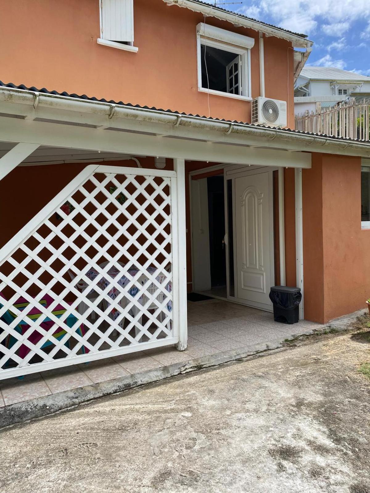 Aquaverde Eco Et Confort- Bas De Villa Avec Jardin Et Parking Le Gosier  Ngoại thất bức ảnh